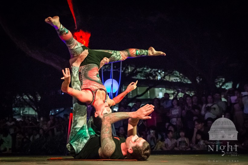 Acrobatic Duo performance