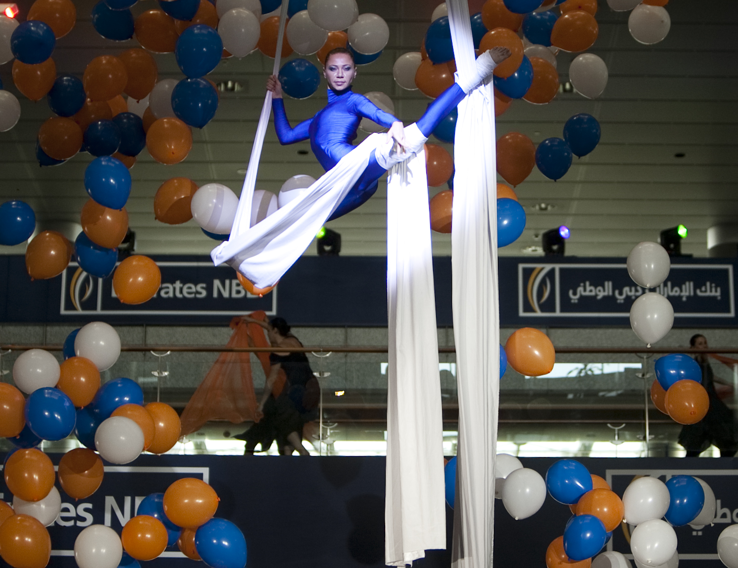 AERIAL SILK performance