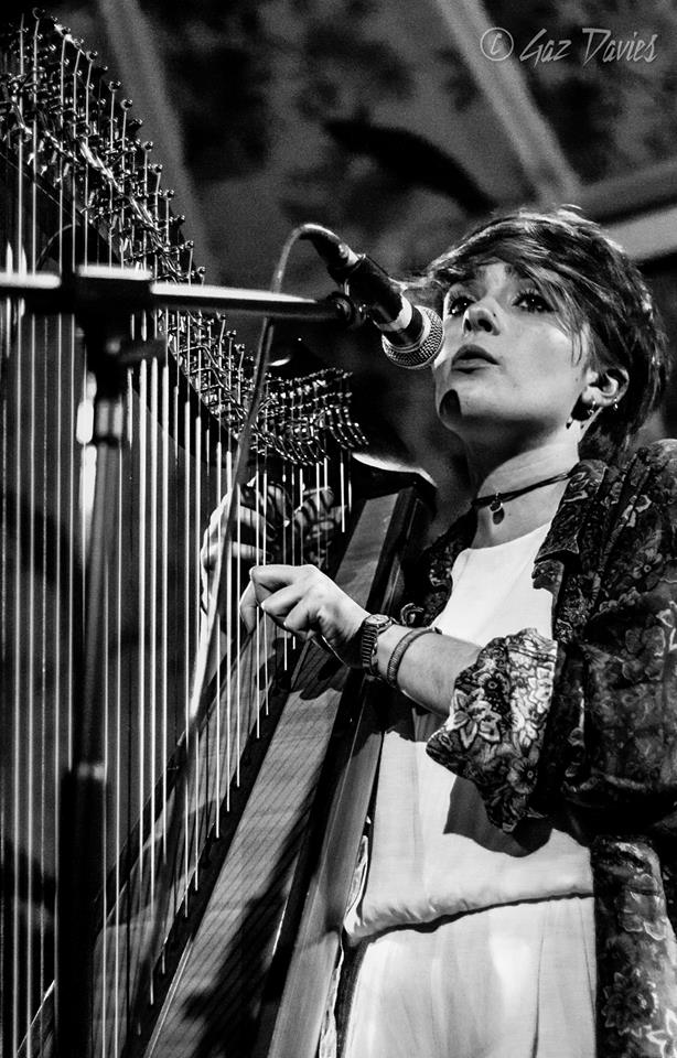ANNA MCLUCKIE - HARPIST