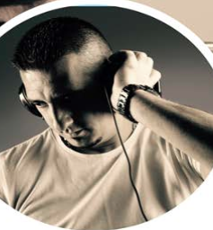 Arabic DJ performance