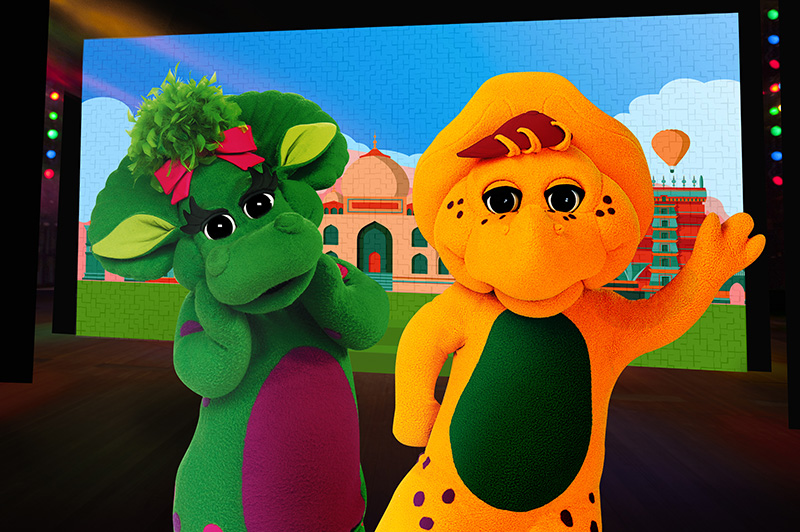 BARNEY LIVE! WORLD TOUR performance