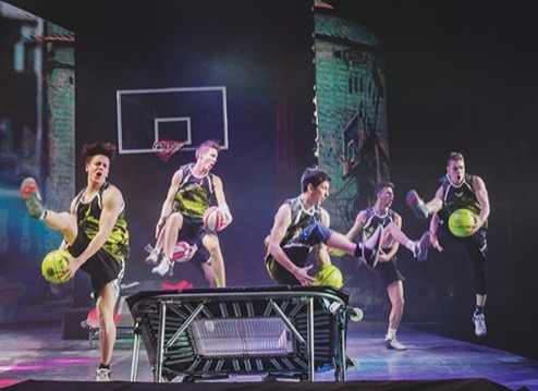 Basketball Acrobats & Freestylers performance
