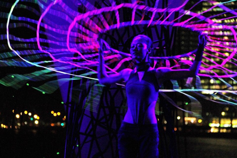 Blacklight shows performance