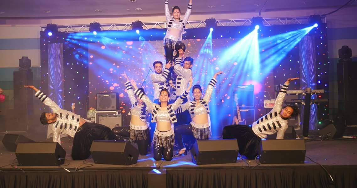 Bollywood Dancers performance