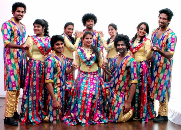 Bollywood Dancers
