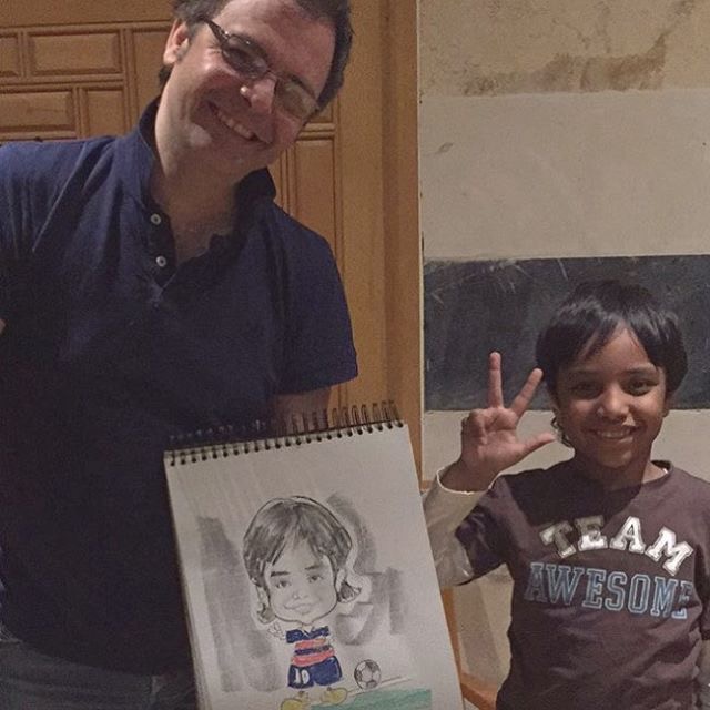 Caricaturist performance