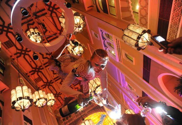 Champagne Chandelier performance