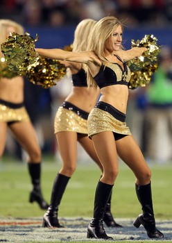 Cheerleaders performance