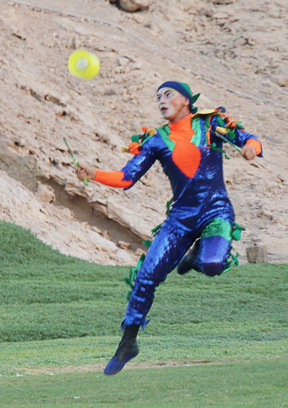 Circus Juggler performance