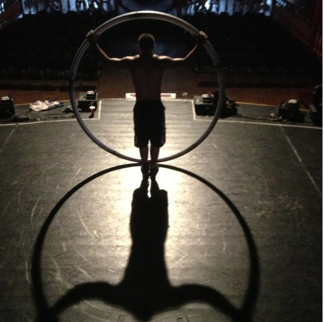 Cyr Performer performance