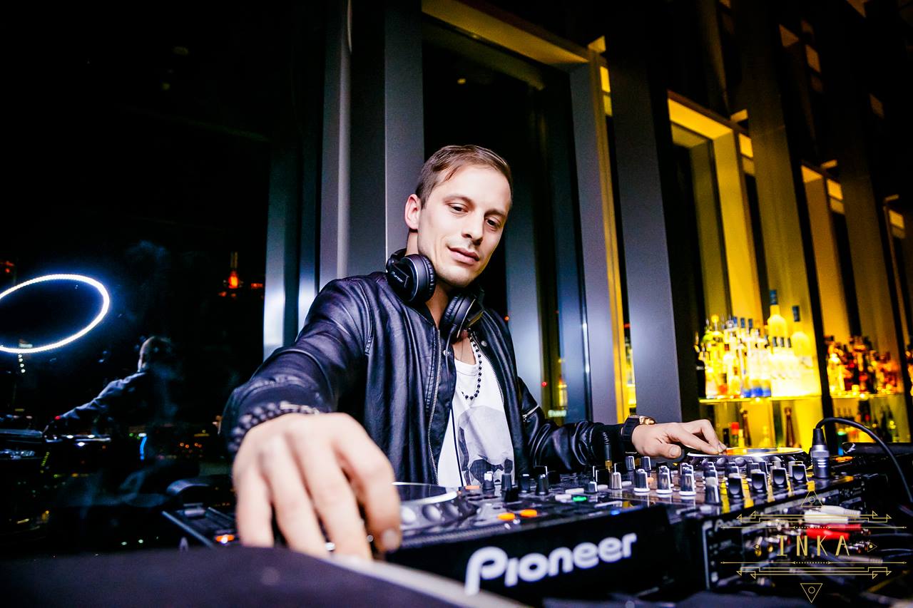 DJ VLADAN performance
