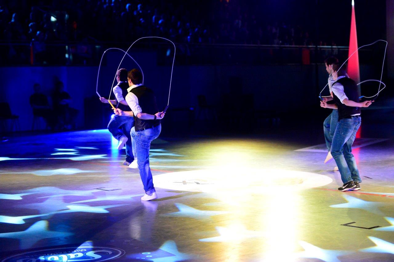 Double Dutch performance