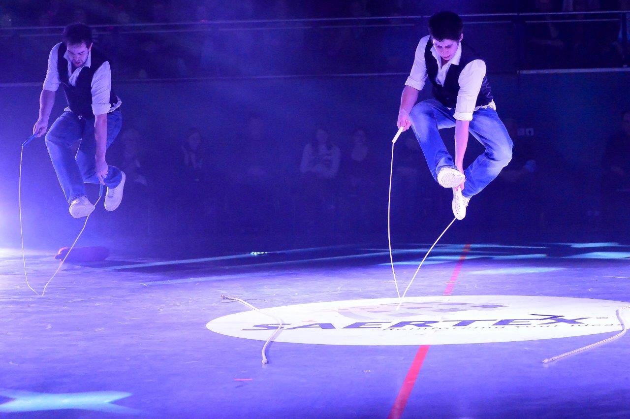 Double Dutch performance