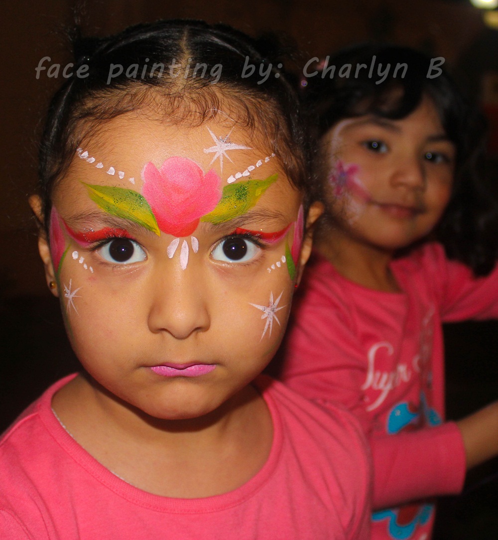 Face Painter performance