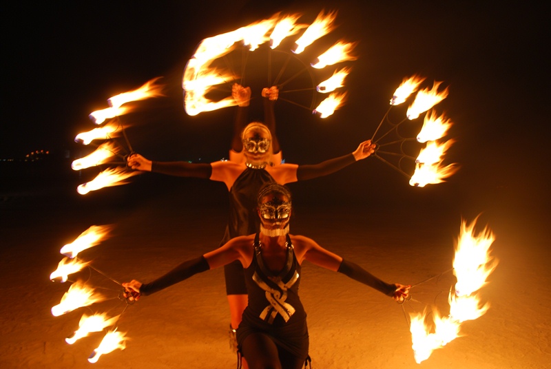 FIRE DANCERS performance
