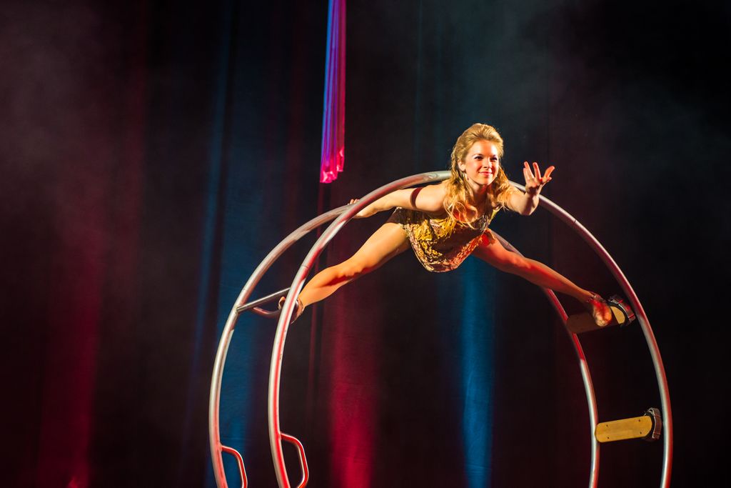 German Wheel and Cyr Acrobats performance