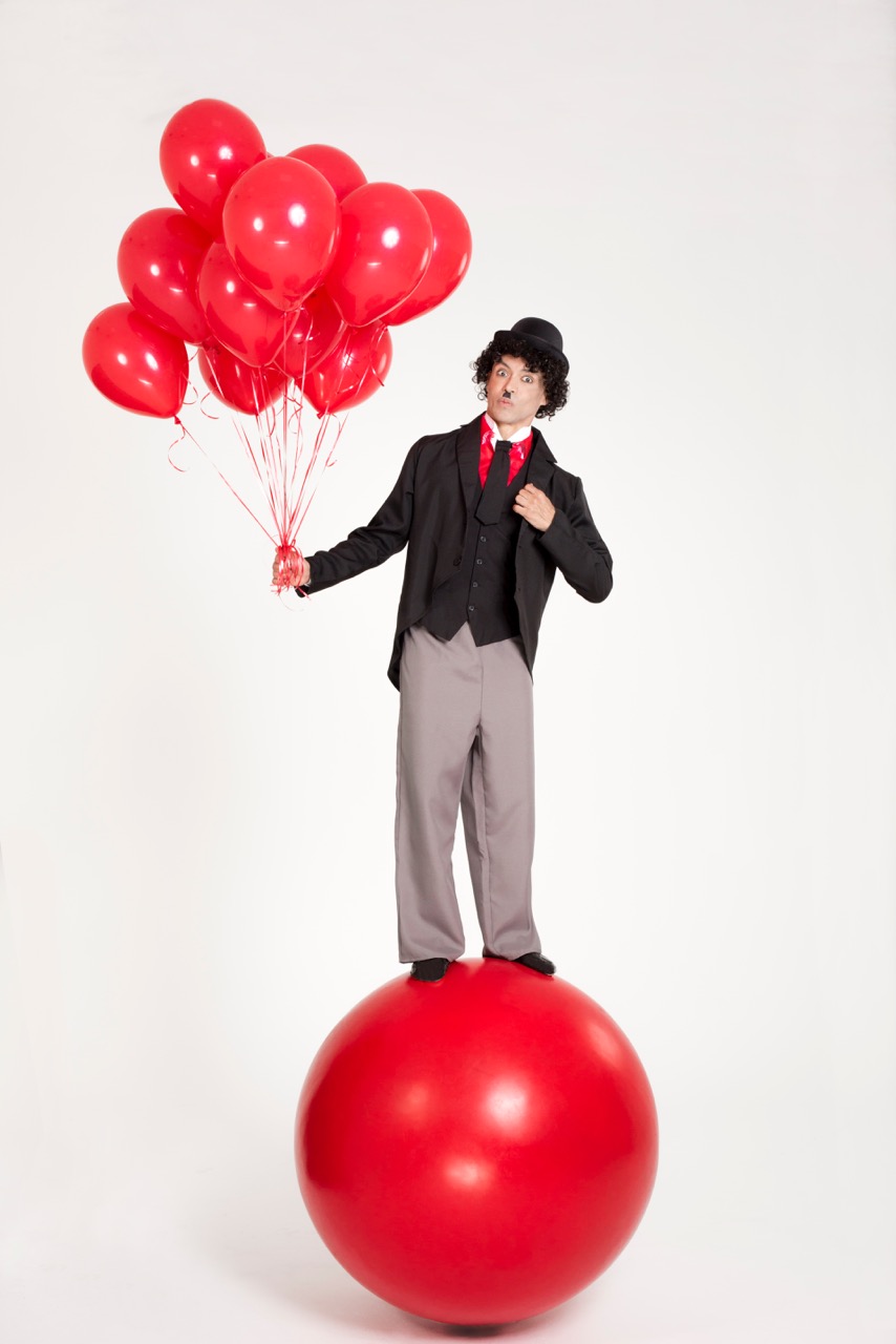 Giant Ball Walkers performance