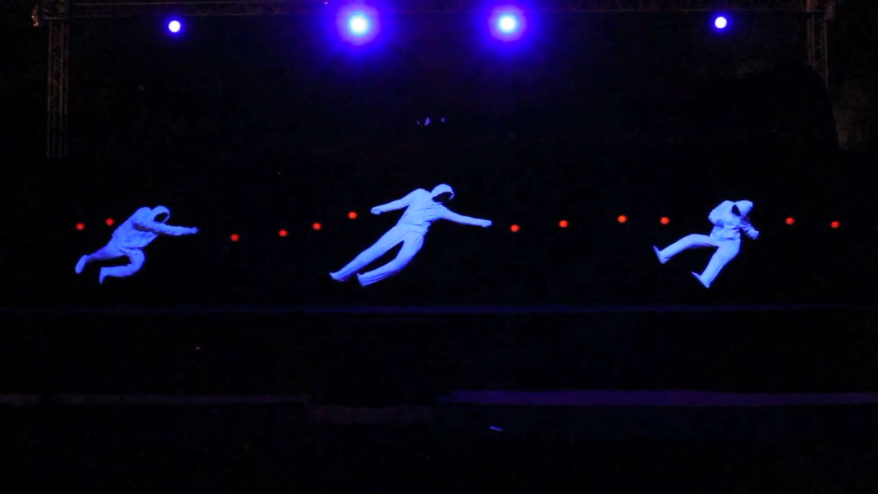 Gravity Show performance
