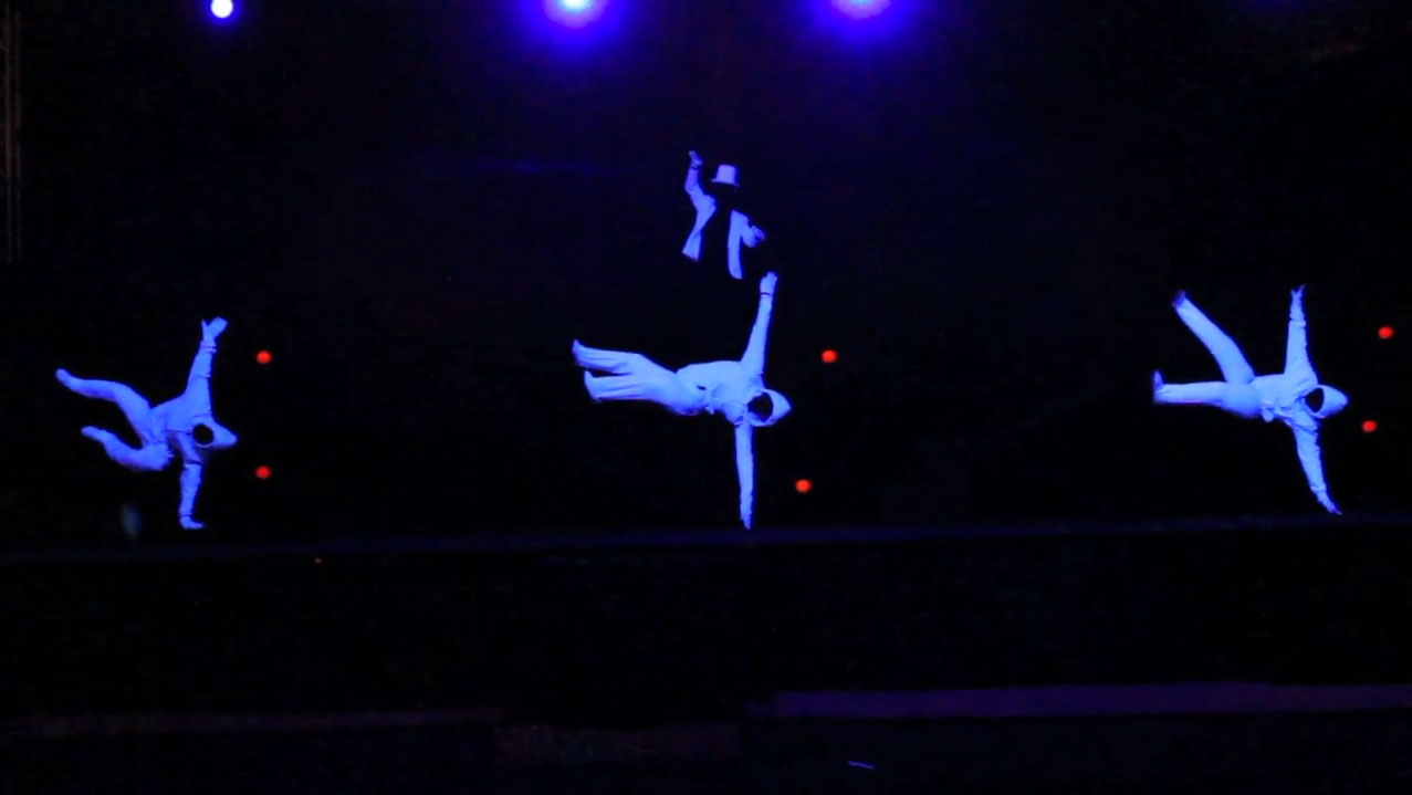 Gravity Show performance