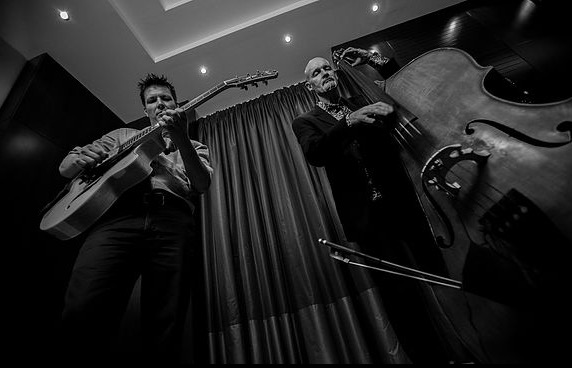 Guitar/Bass Jazz Duo performance