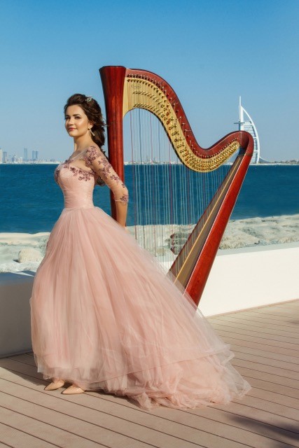 Harpist for Wedding & Corporate Events performance