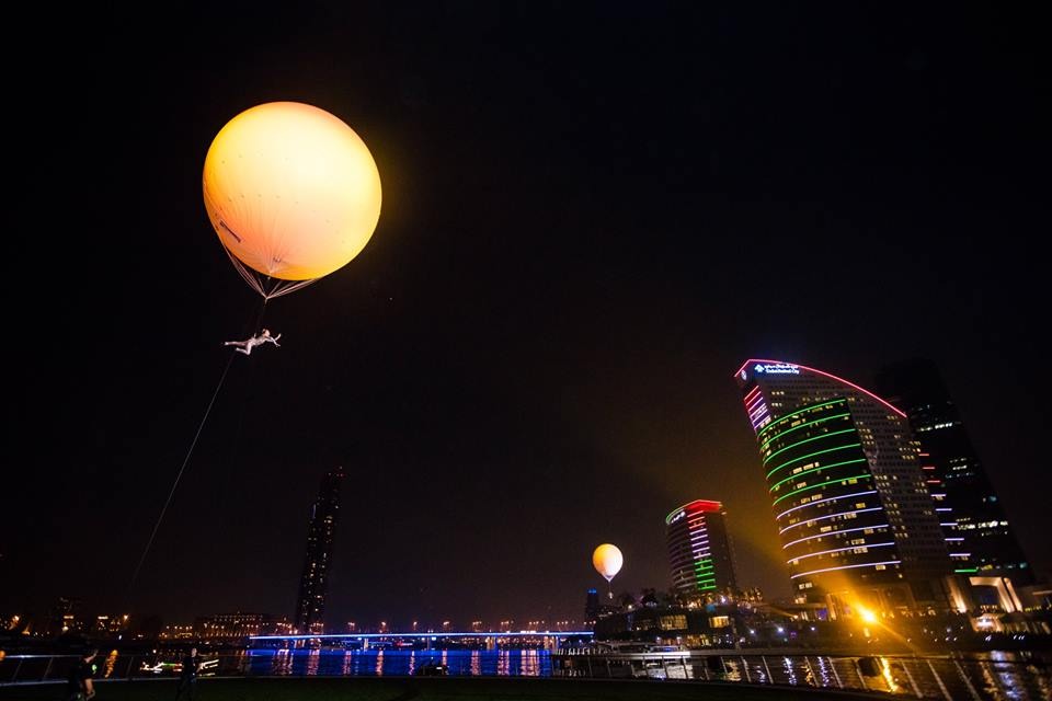 Helium Balloon Aerial Show performance