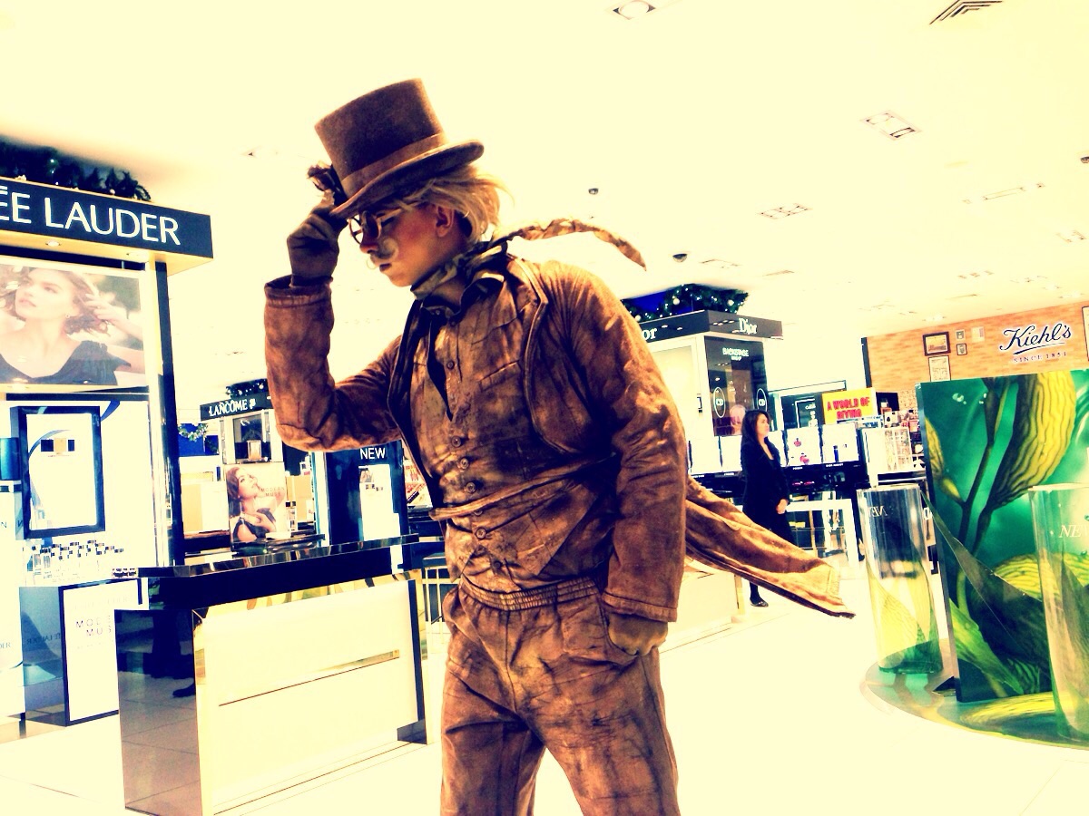 Human Statues performance