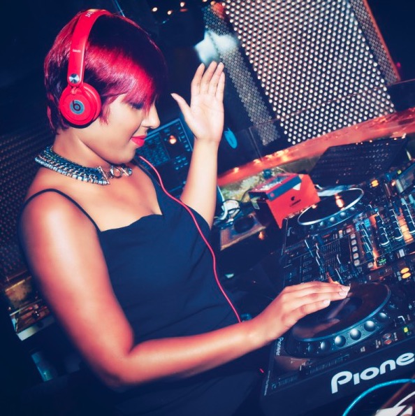 International DJ Dubai & UAE performance