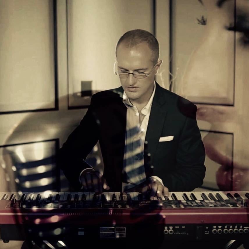 Jazz Pianist/Singer/Trumpeter performance