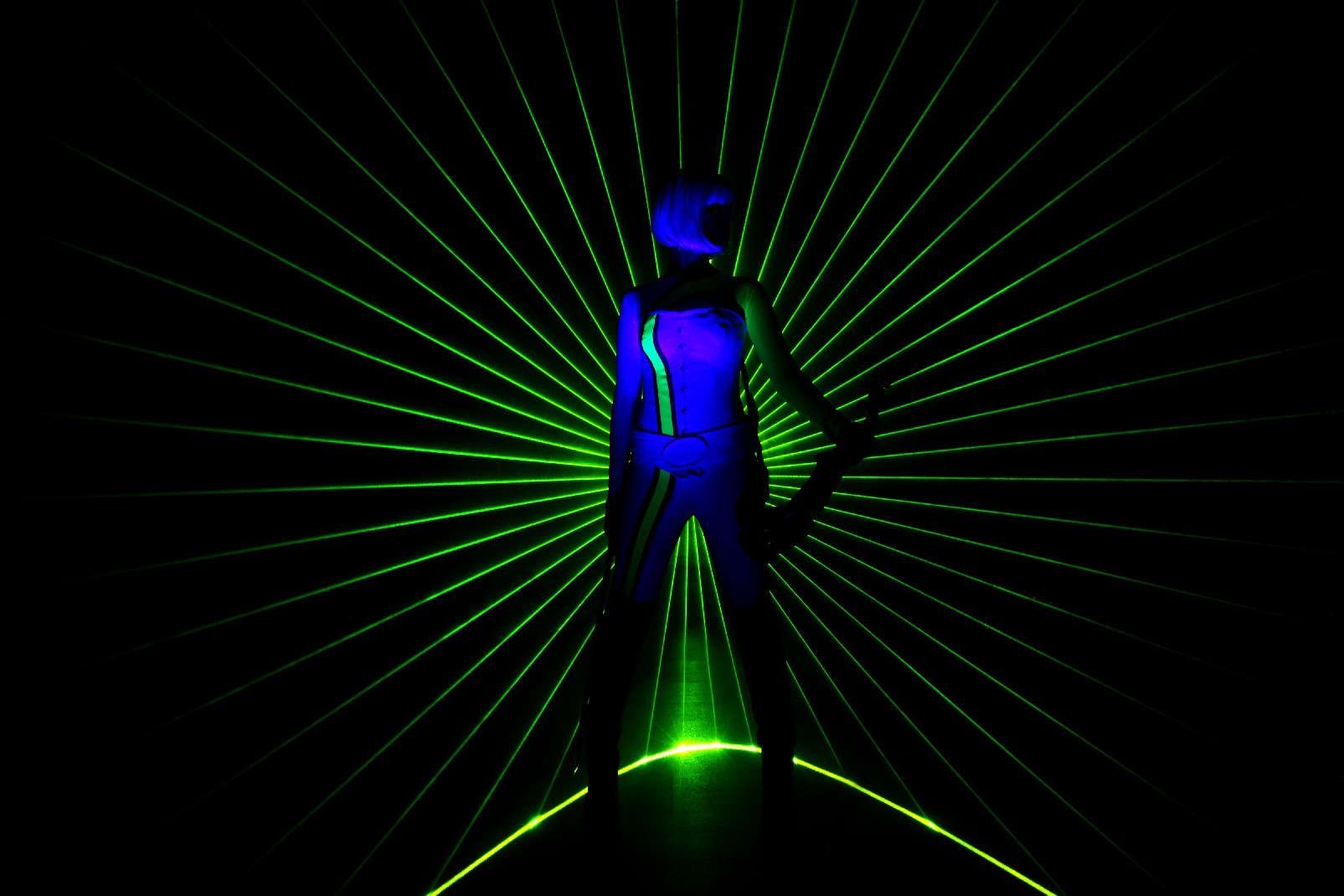Laser Violinist performance