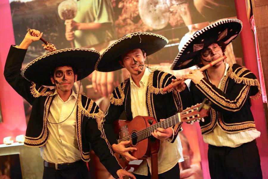 Latin/Mariachi/Spanish band performance