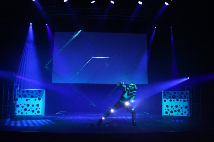 Lighting Cube Show performance