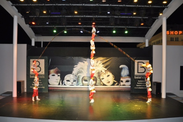 Mongolian Circus Troupe performance