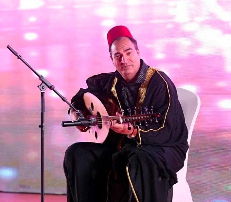 Oud Player