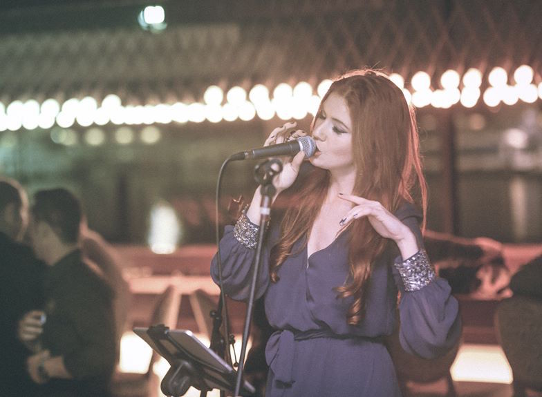 Pop/Jazz Vocalist performance