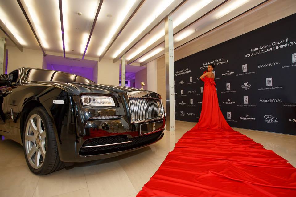 Red Carpet Lady performance