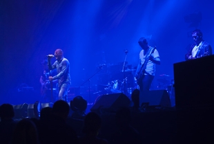 ROCK BAND performance