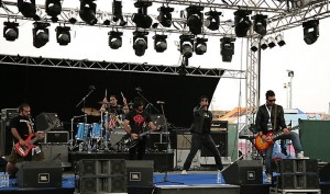 ROCK BAND performance