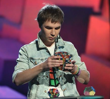 RUBIK'S CUBE SHOW performance