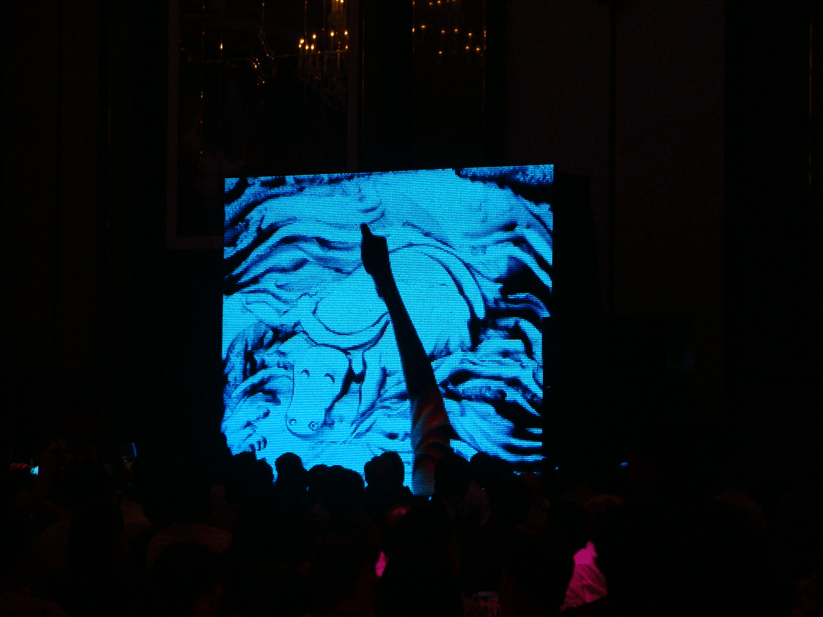 Sand Artist 3 performance