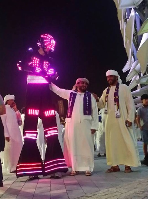 Smoke Laser LED Robot performance