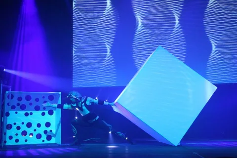 Lighting Cube Show