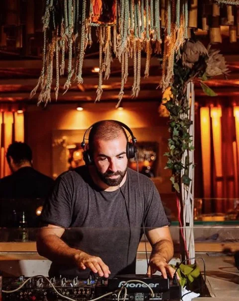 DJ Mark