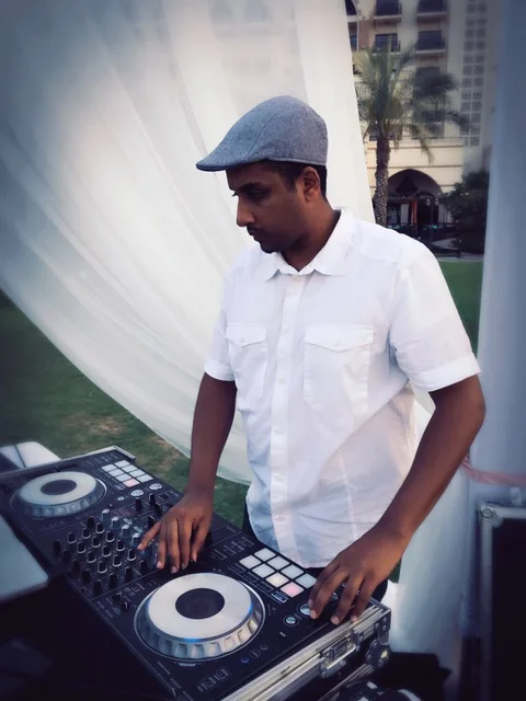 DJ Hiddy