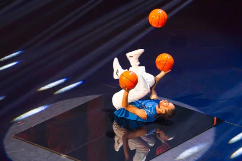 Basketball Juggler & Freestyler