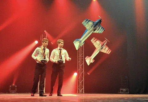 Mini Plane Stunt Show