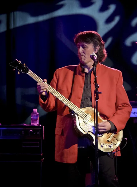PAUL McCARTNEY TRIBUTE & LOOKALIKE