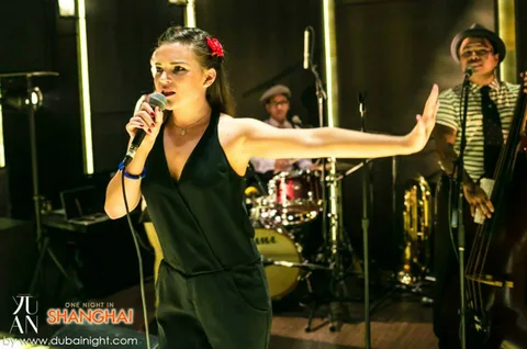 BRITISH VOCALIST