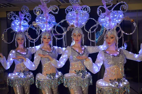 LED Belly Dancers