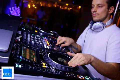 DJ VLADAN